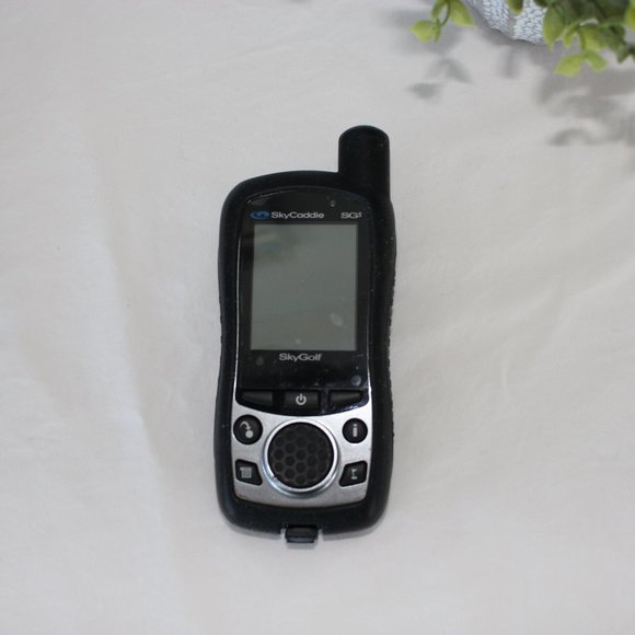 SkyCaddie SG5 Rangefinder - Picture 4 of 9